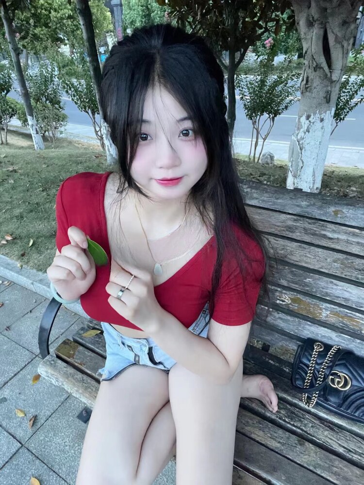 金华00白虎实习学妹