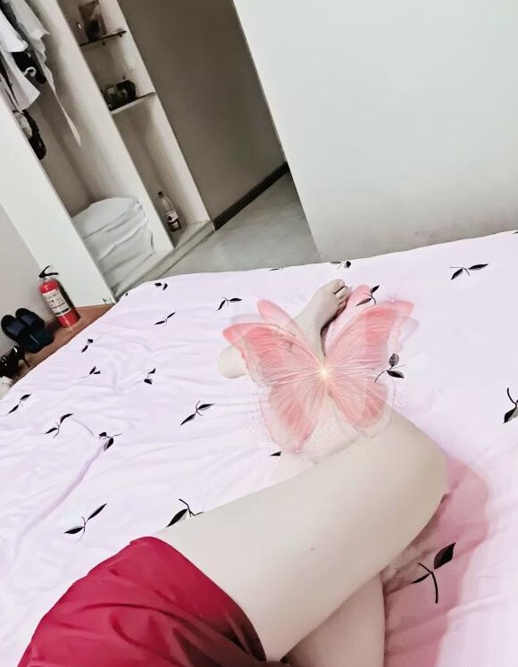 武昌美腿少妇