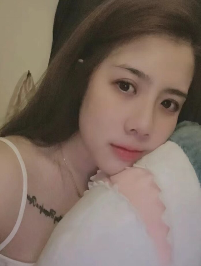热情大奶骚货