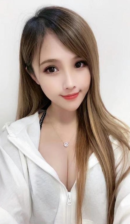 甜美妹子优乐美