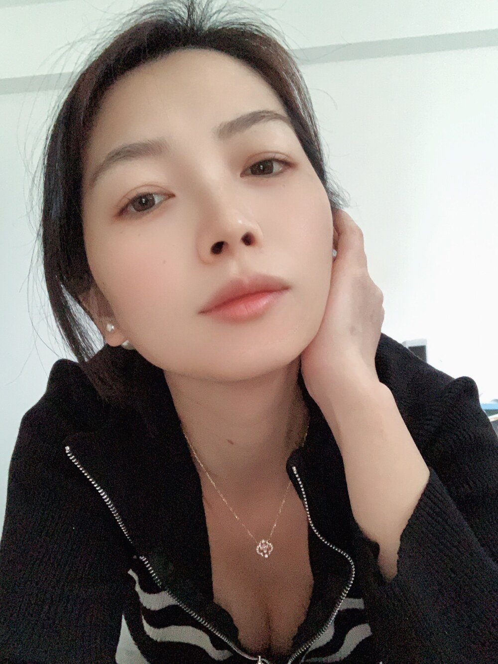 温柔姐姐小兰花