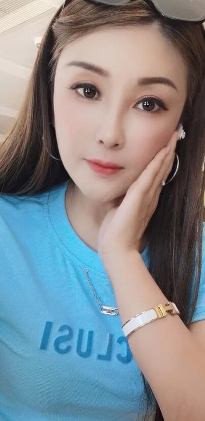 龙岗大屁股佳佳