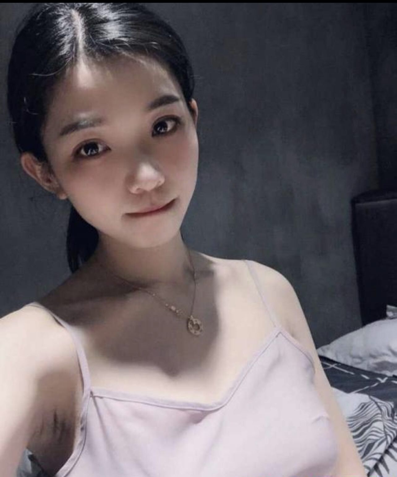 光谷小茜苗条腿精