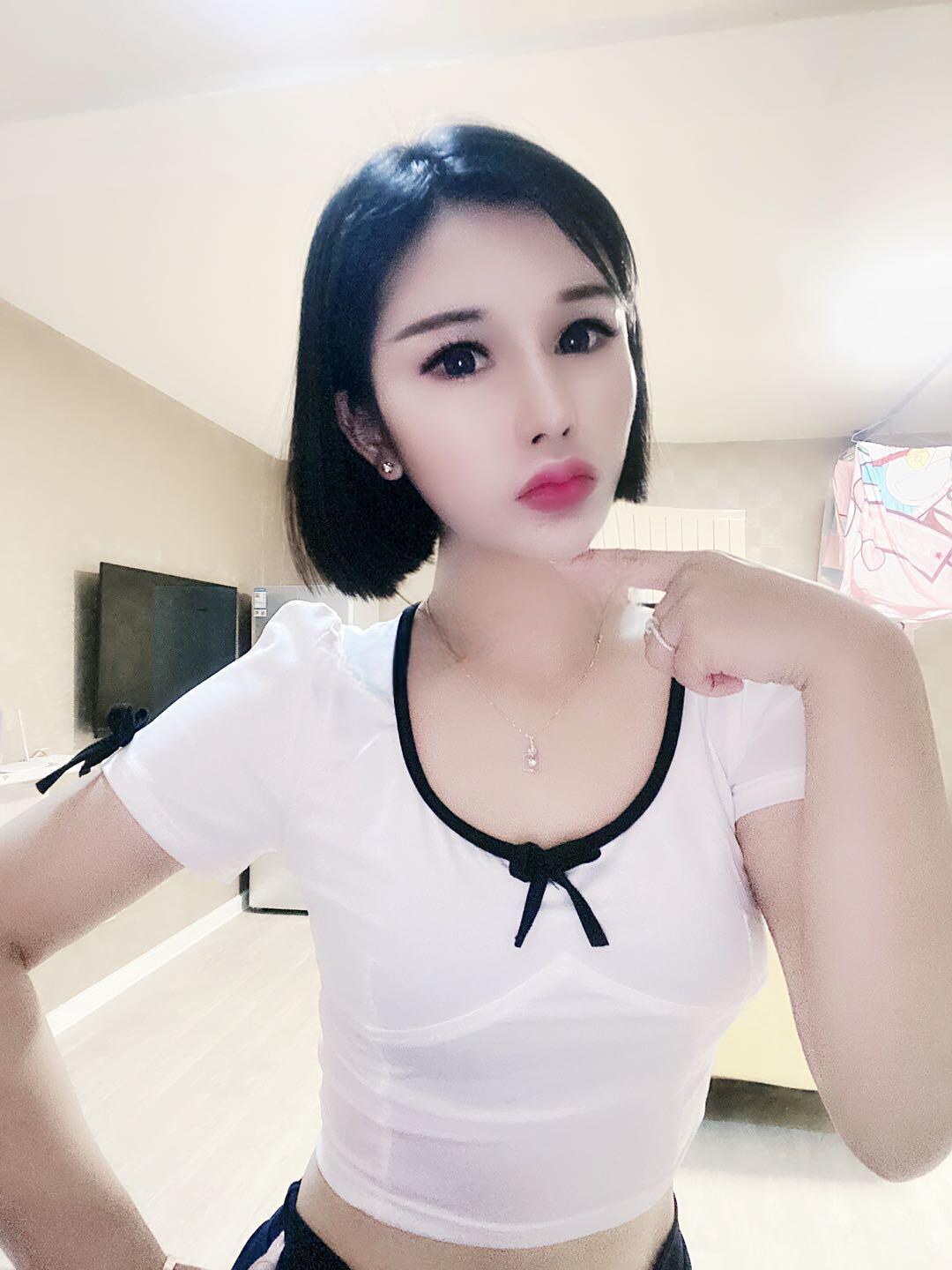 深圳小骚货很浪