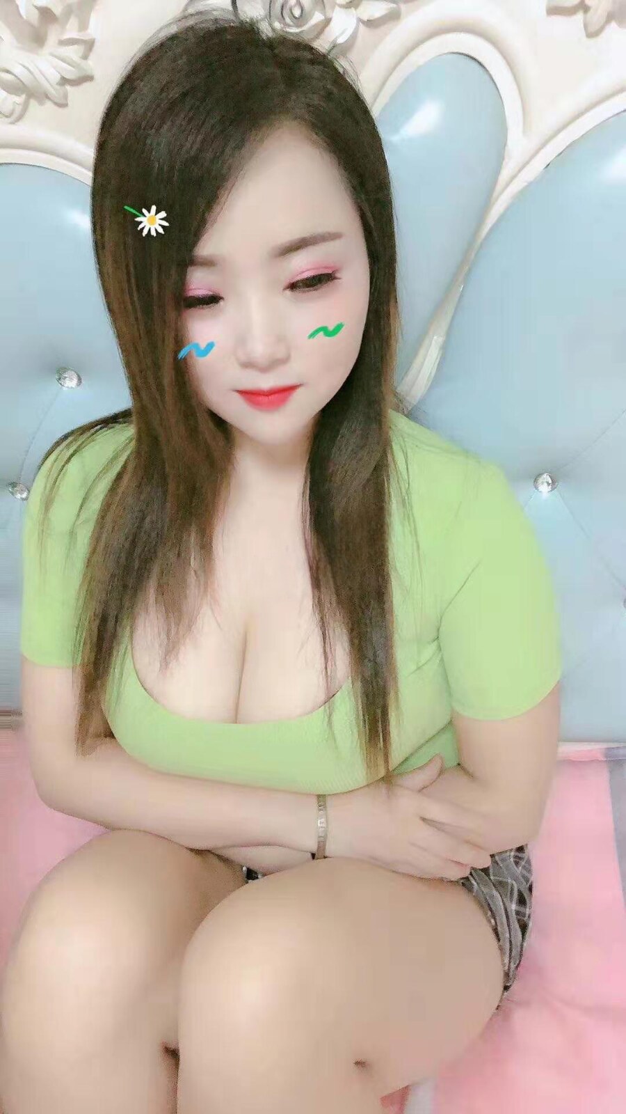 上海丰乳肥臀的少妇