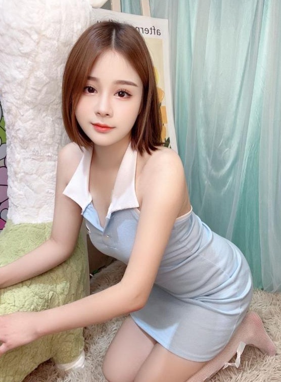 南山娇小型嫩妹