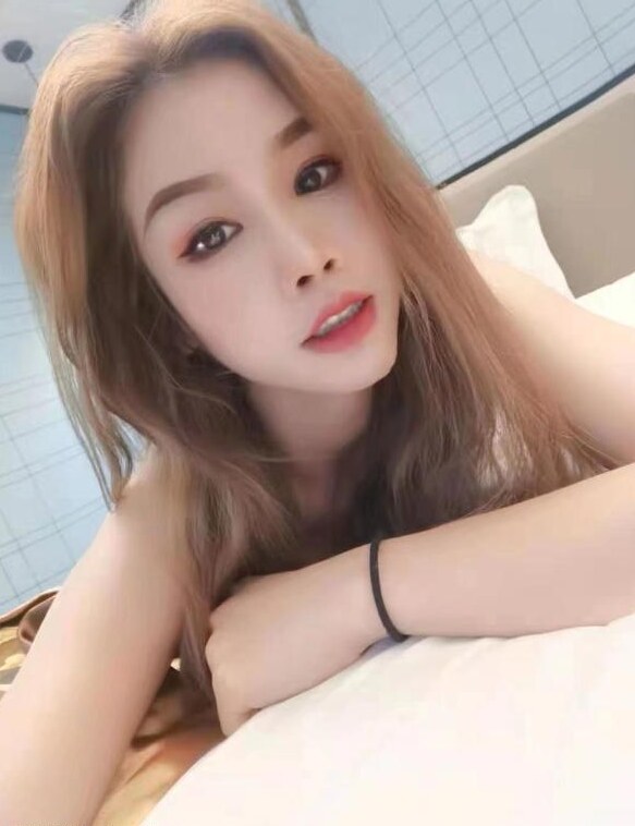 美少女朵儿