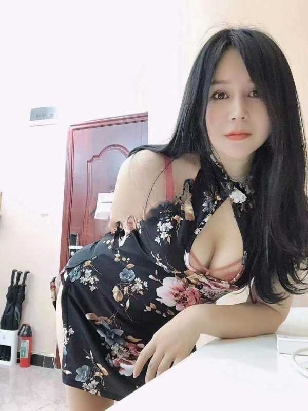 珠江新城挺性感的居家姐姐