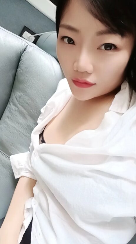 沙坪坝胸大屁股大
