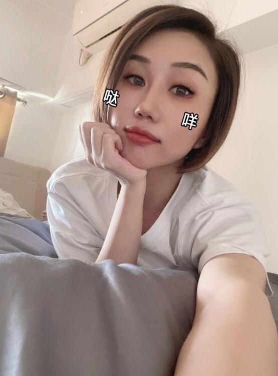 海珠甜美小姐姐乐儿