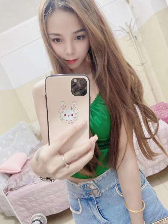 大奶清纯少女