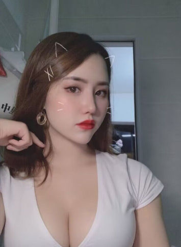 西山波霸笑笑