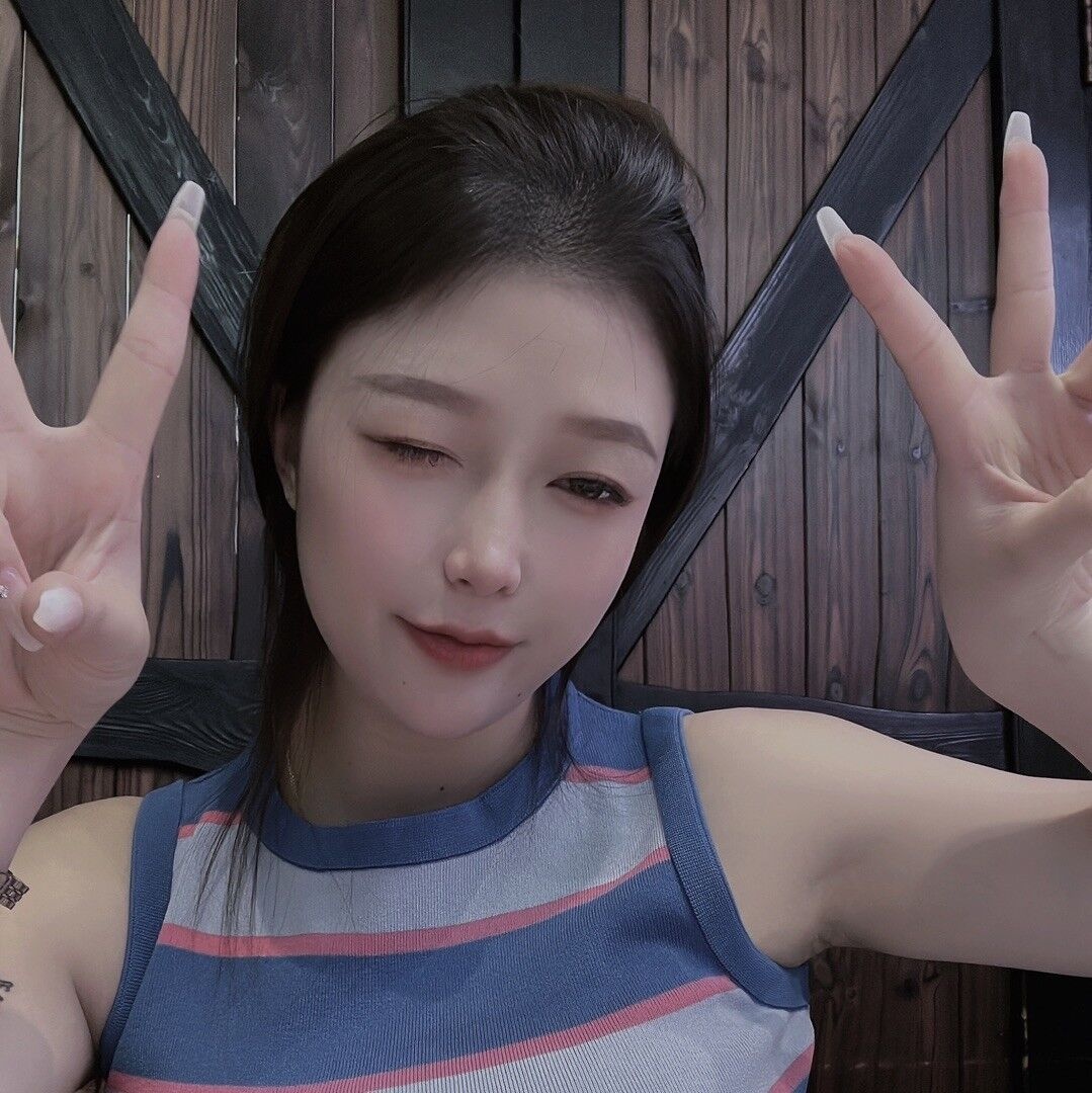 广州巨乳妹子琳琳