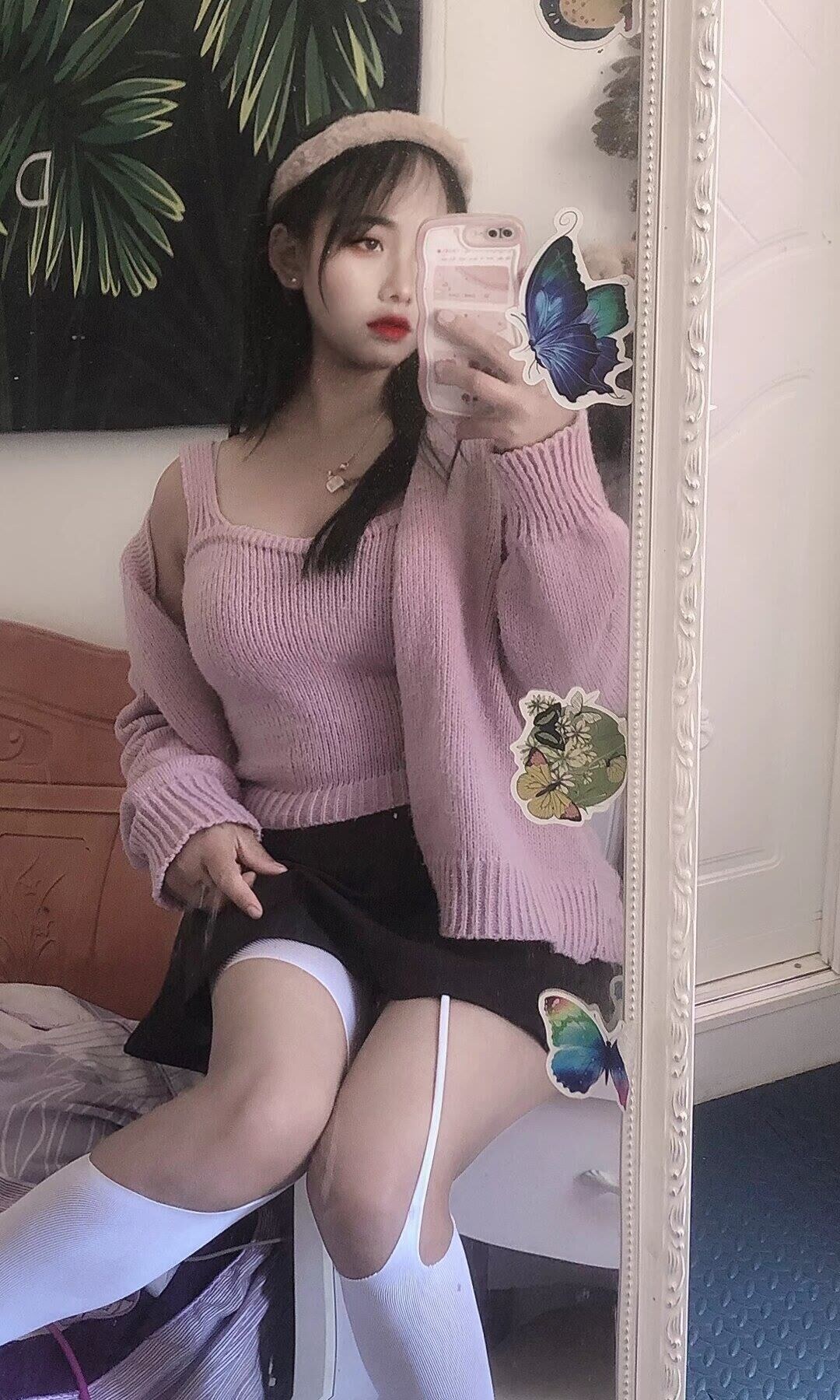 制服诱惑年轻妹妹