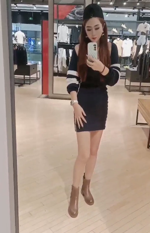 下海大奶妹子