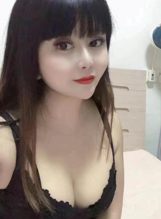 可双飞的熟女