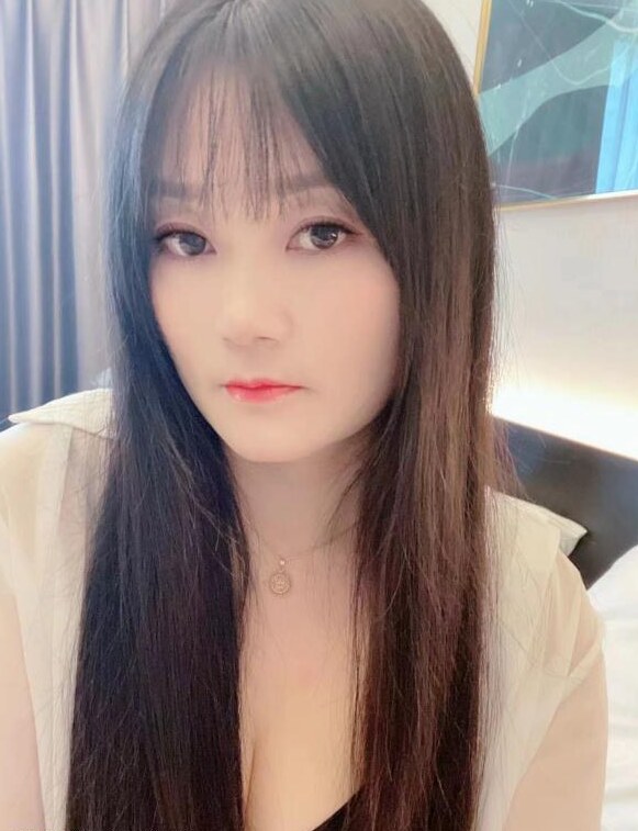 杭州西湖小胖妹