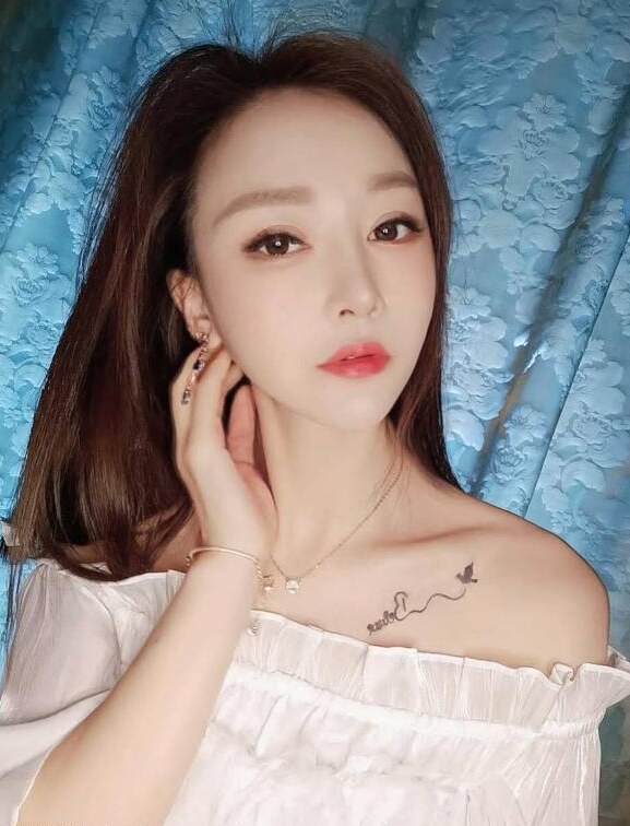 骚气性感温柔妹子