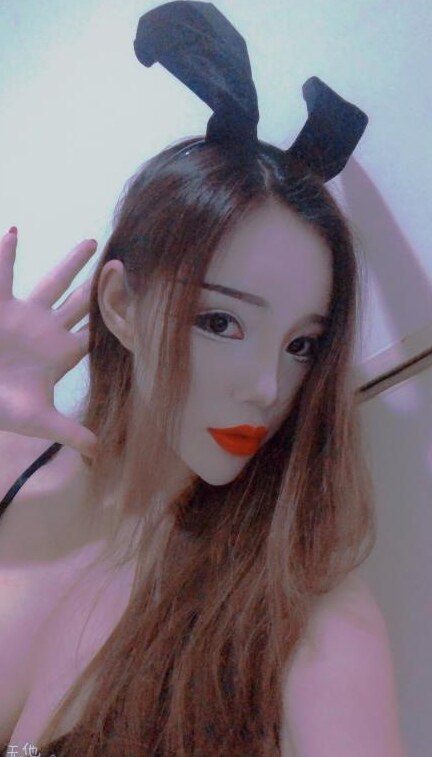 妩媚女人不虚此行
