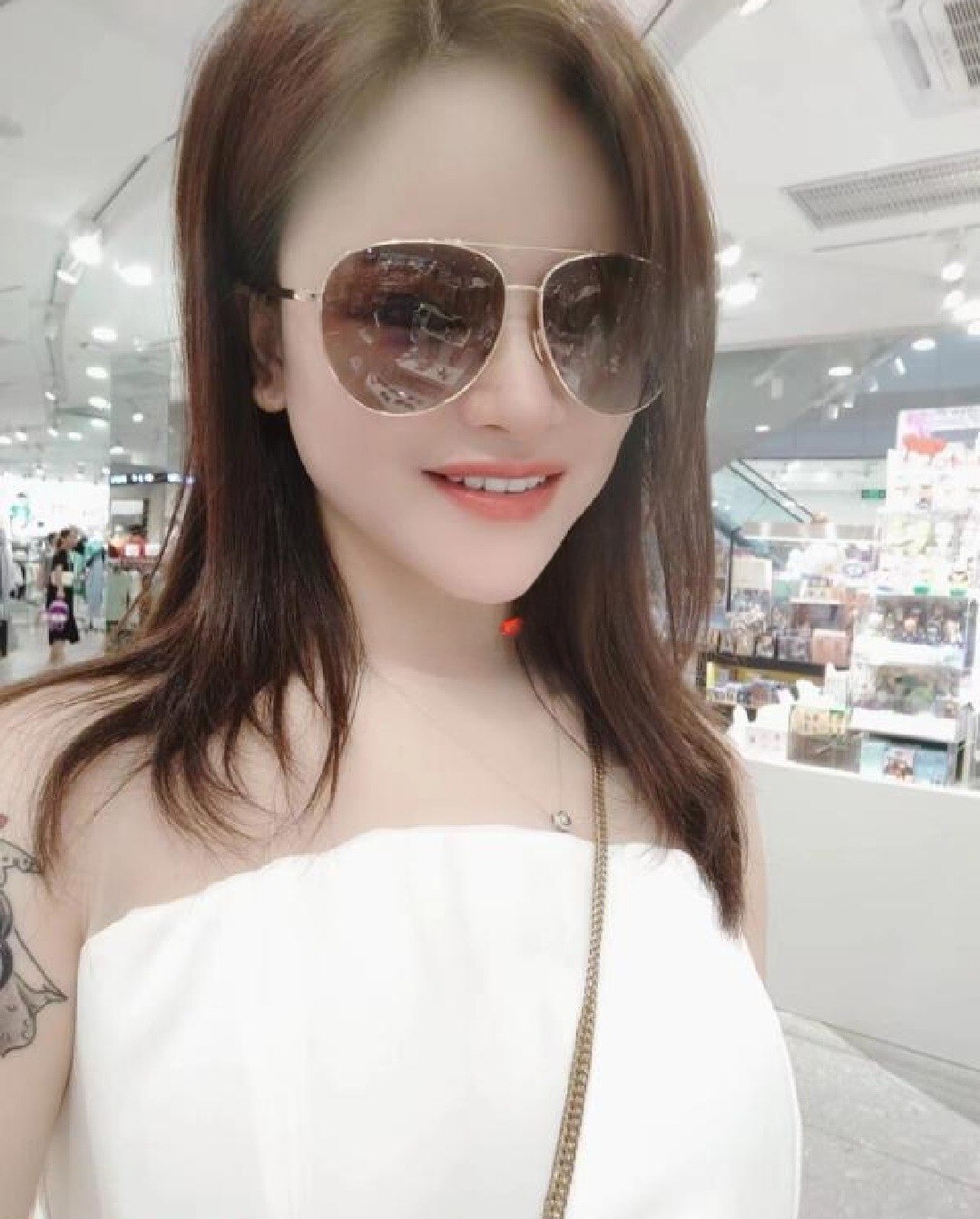 七里河大奶美女小倩