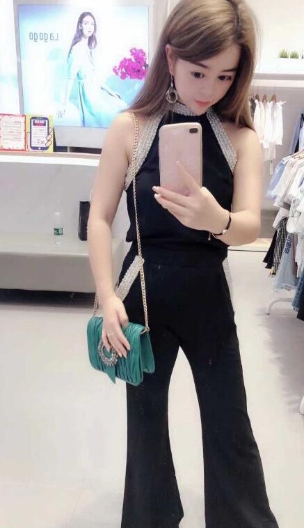 可以舌吻的大波妹