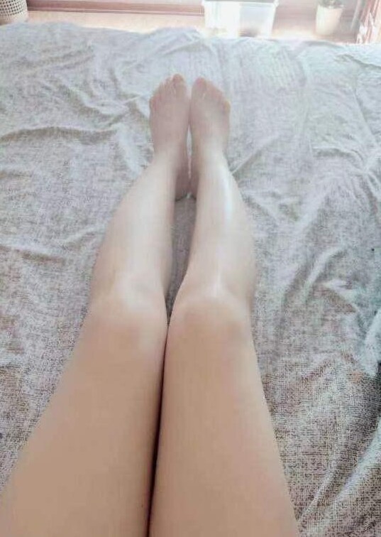 河东美腿珊珊