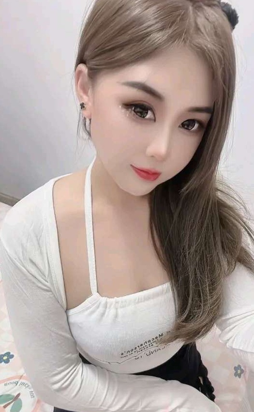 芍药居混血颜妞