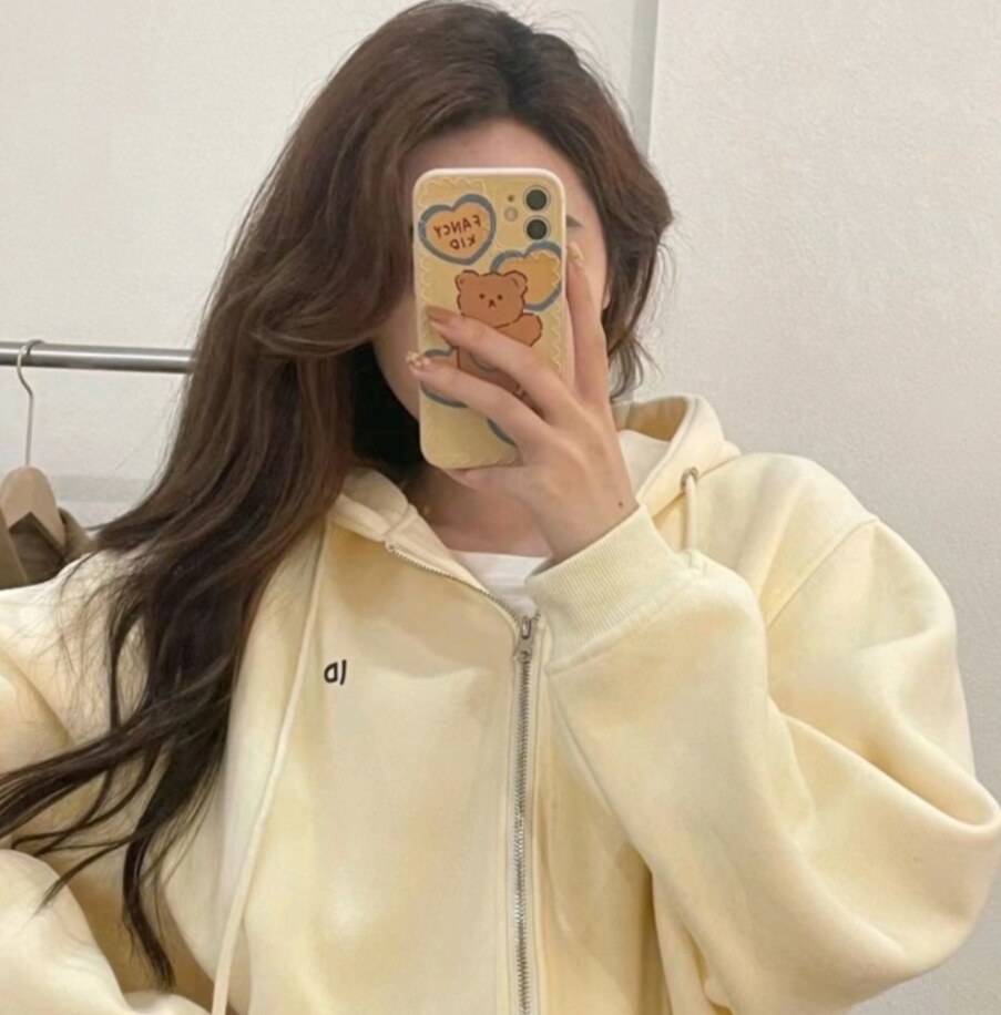 S型制服骚比妹子