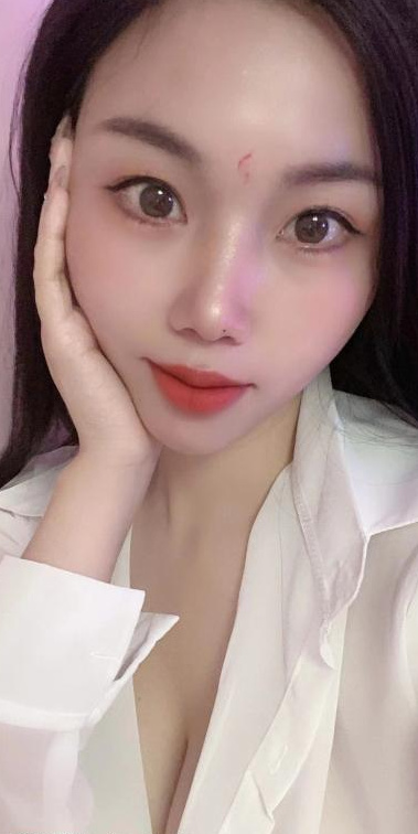 舌吻软的小妹
