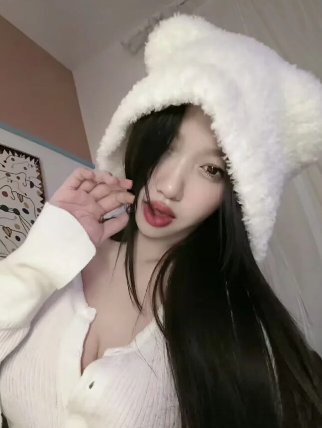 艳丽妖娆少妇