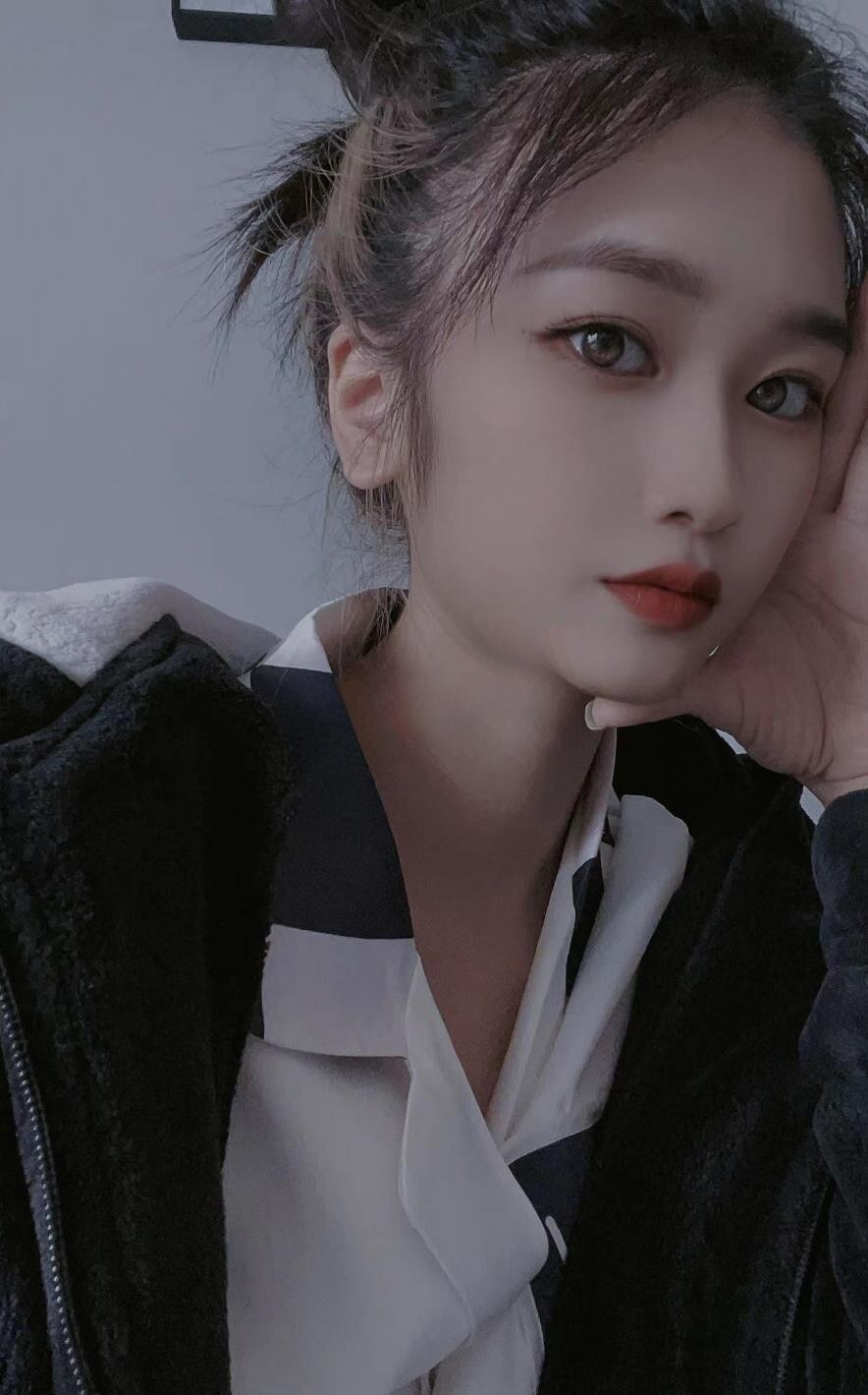 天河长腿曦儿妹子