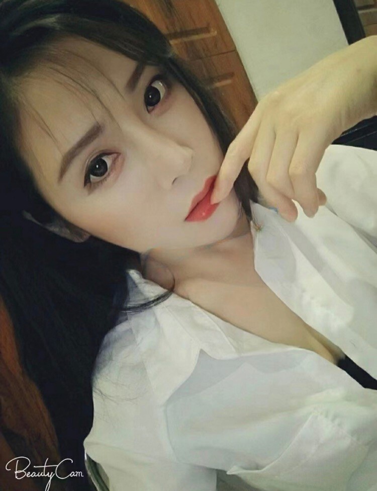 双流区大奶美女