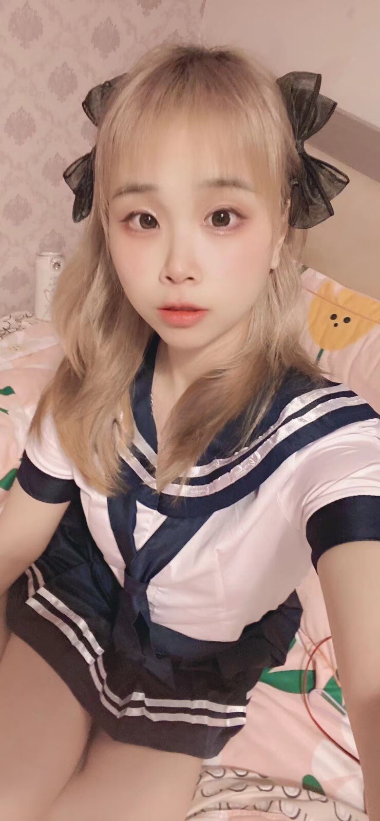 会所出来的娇妹子