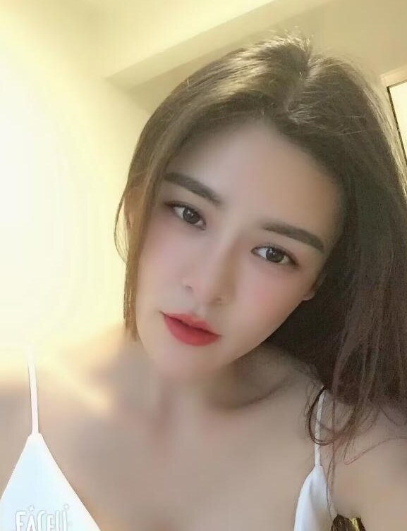 南湖萱萱