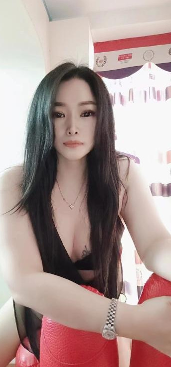 大奶漫妮三通后花园