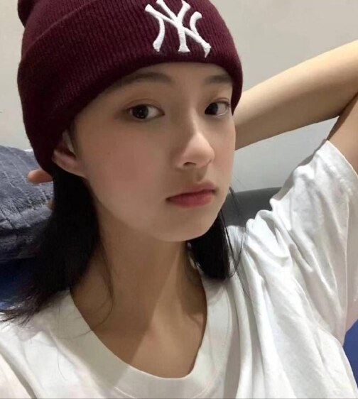 萝莉系小美眉雪儿