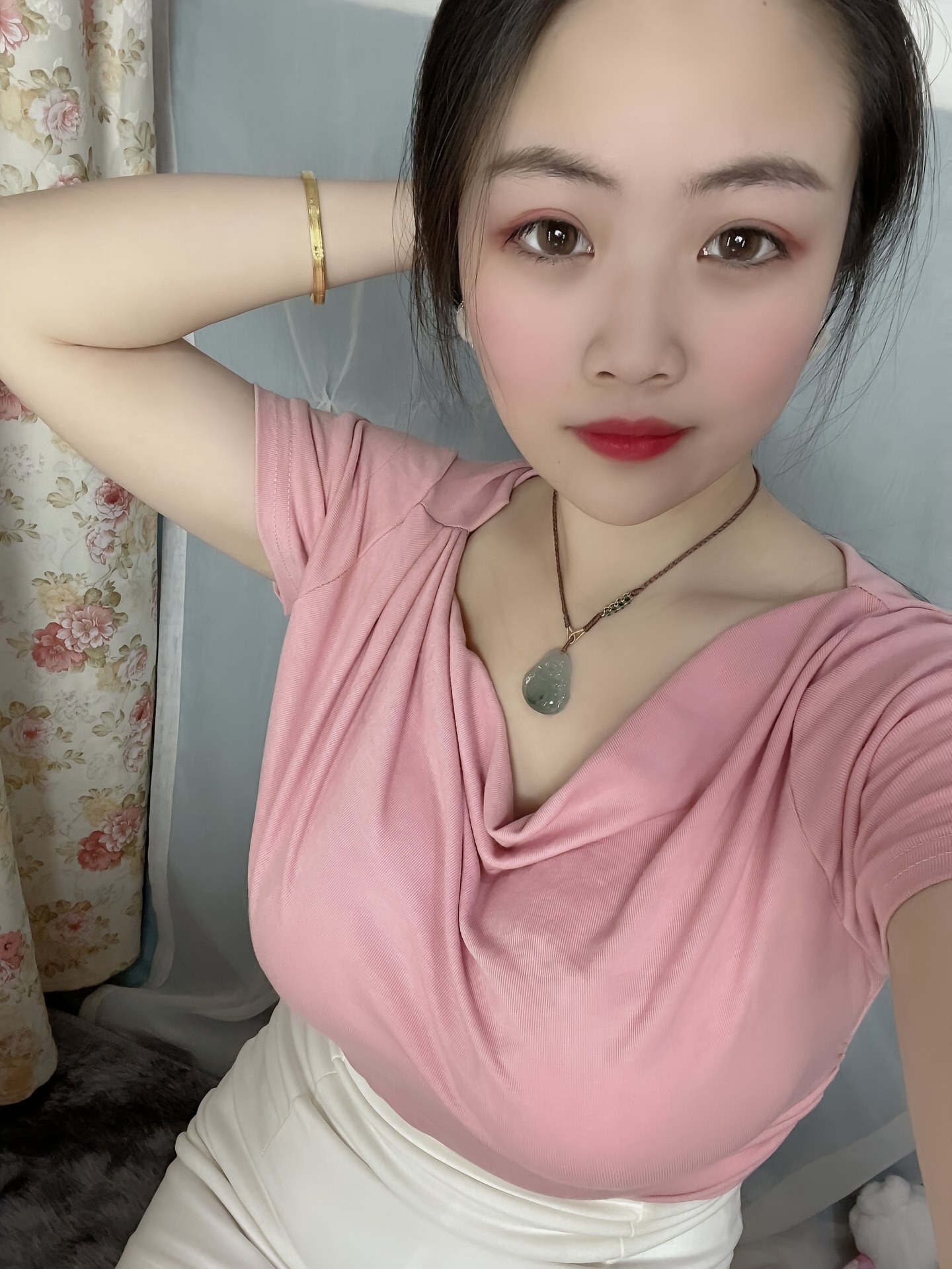 临沂兼职妹，会吸会夹子，水多多