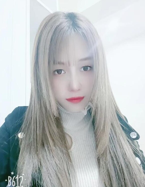佛系兼职护士小姐姐