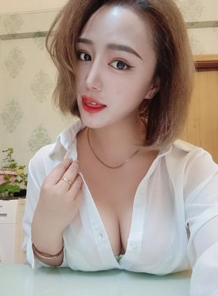 自在城风骚少妇