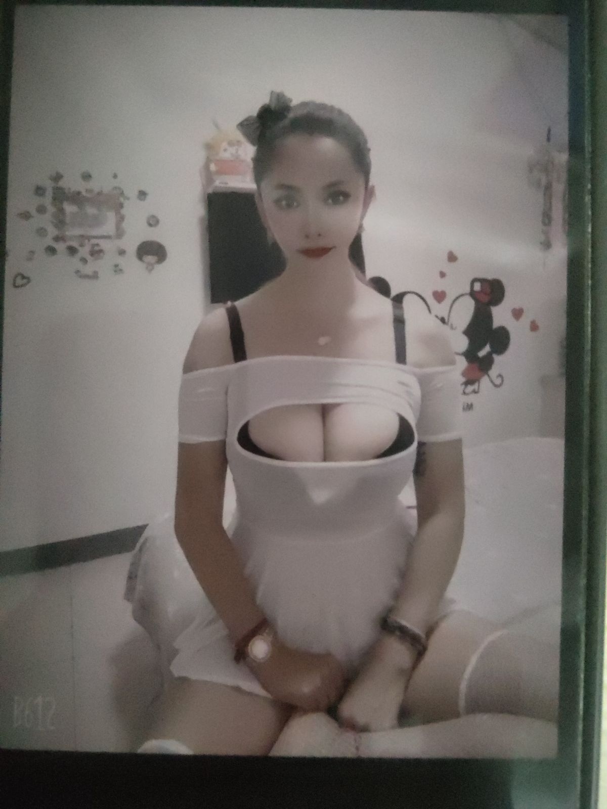 苏州发现极品大胸妹子