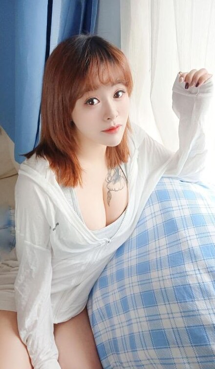 童颜巨乳薇儿