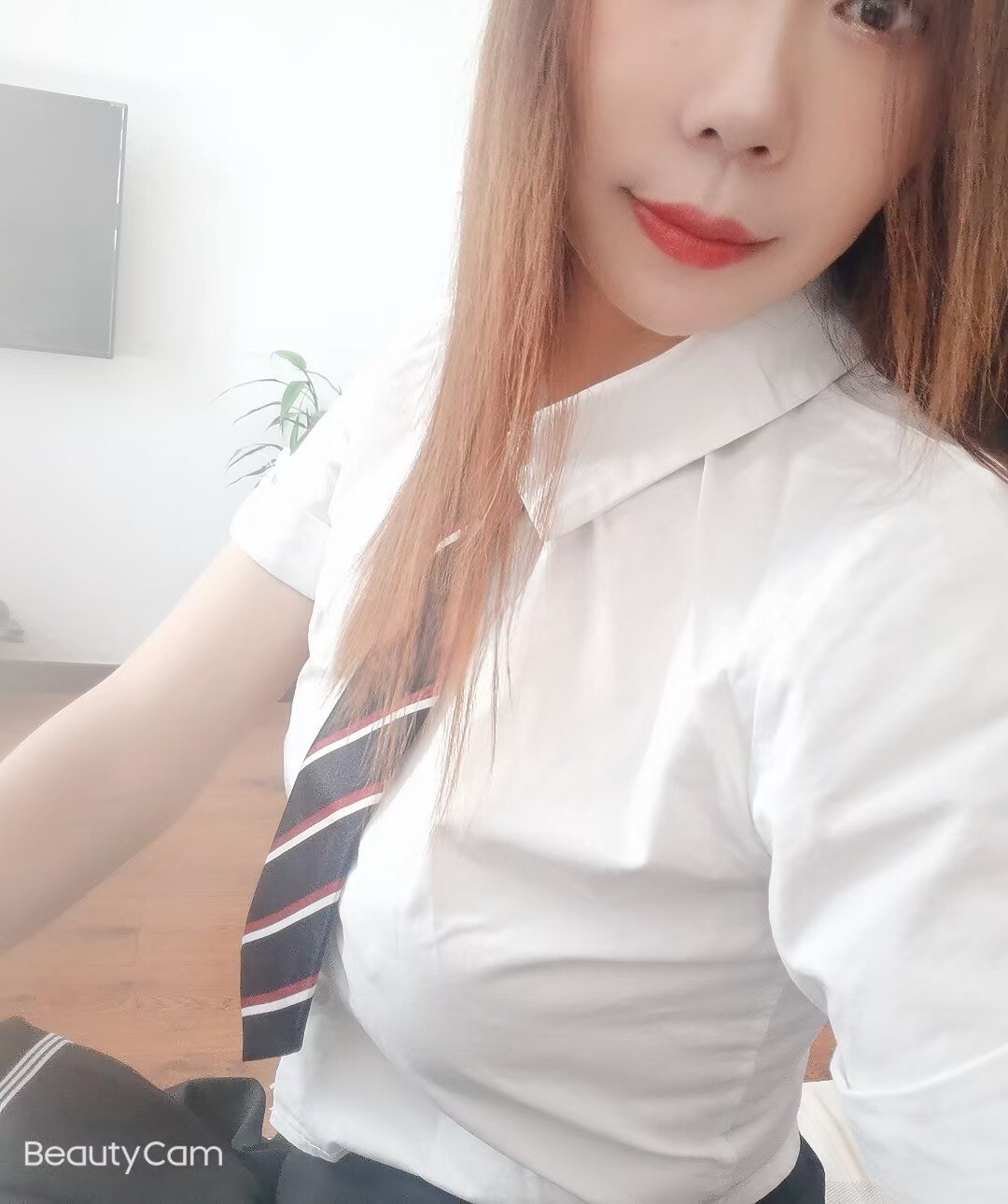 登州南路服务型少妇