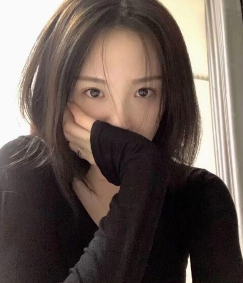 赤峰年轻漂亮的女人