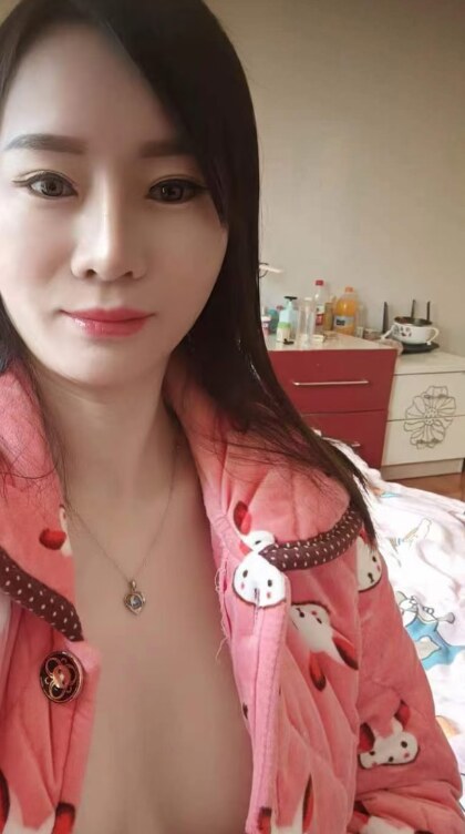 性价比高的泻火少妇