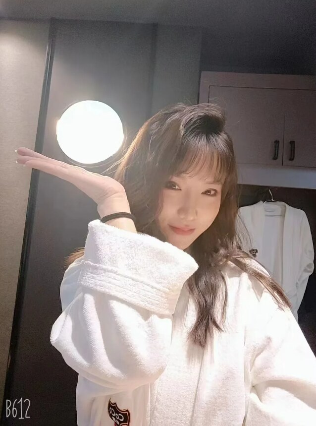 颜值小姐姐