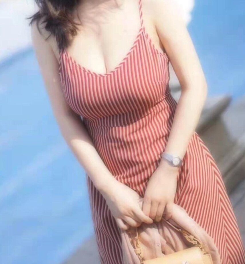 武汉大胸妮子
