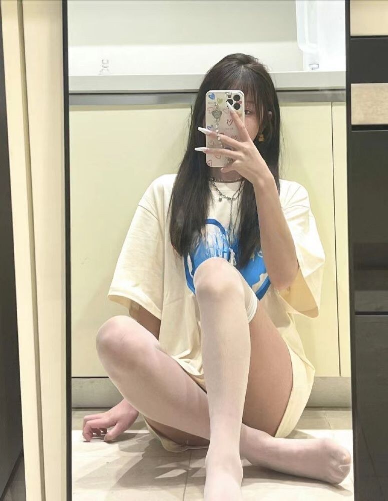 校花妹下海兼职