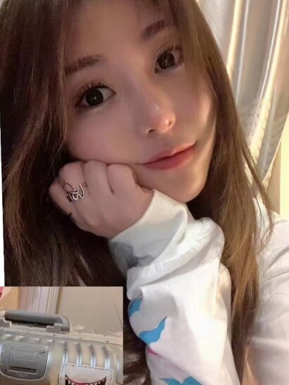 颜值服务好的女孩