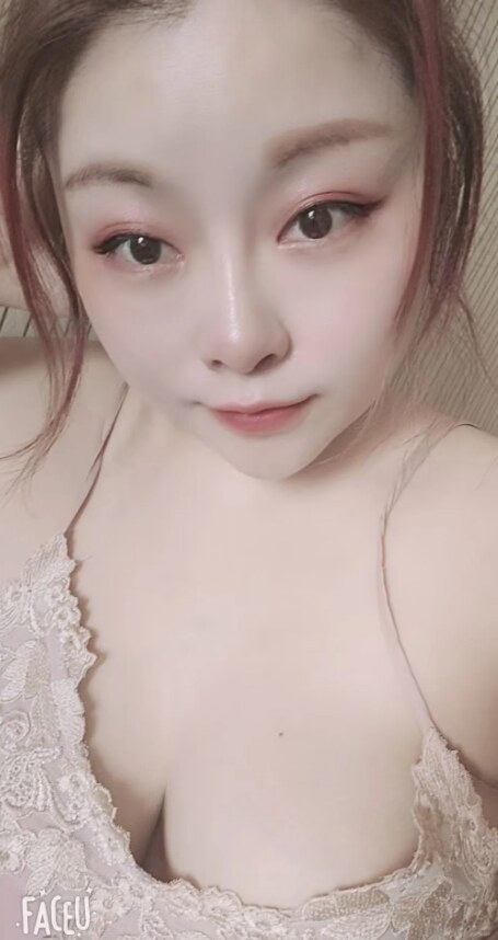 小坦大胸少妇