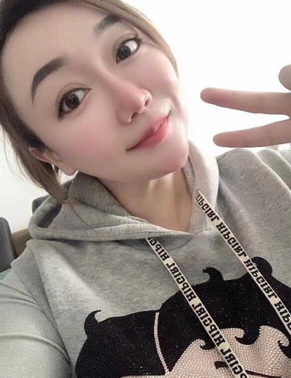 服务系奶糖小姐姐